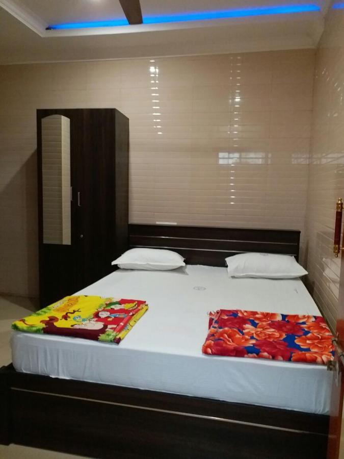 Jangamwadi Math Yatri Nivas Hotel Rāmeswaram Zewnętrze zdjęcie
