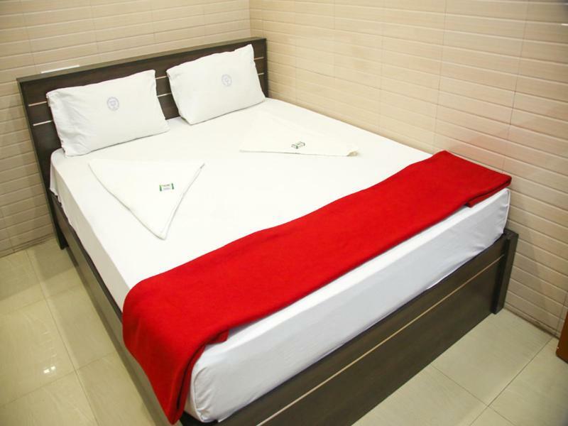 Jangamwadi Math Yatri Nivas Hotel Rāmeswaram Zewnętrze zdjęcie